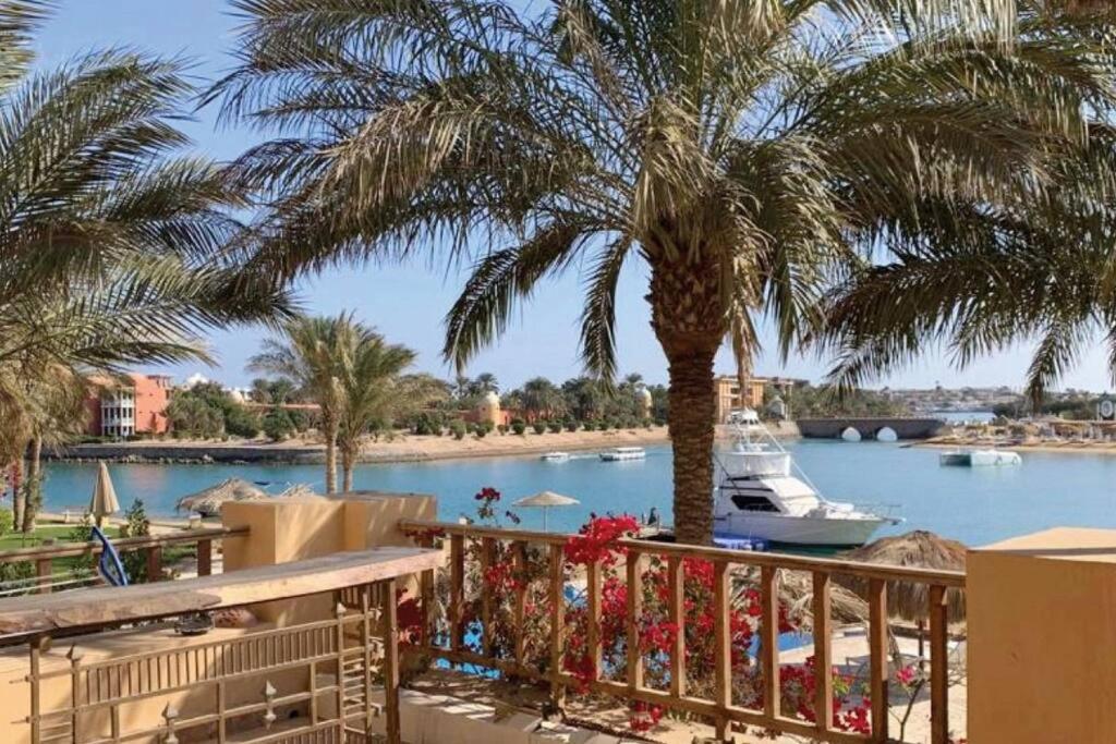 The Seafront Magical Loft! Apartament Hurghada